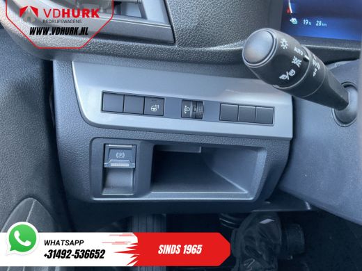 Toyota ProAce 230 km WLTP Adapt.Cruise/ Standkachel/ Stuurverw./ Carplay/ Airco/ Camera/ PDC ActivLease financial lease