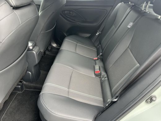 Toyota Yaris Cross 1.5 Hybrid 130 Launch Edition | Navigatie | Stoel- + stuurverwarming | Elektrische achterklep | H... ActivLease financial lease