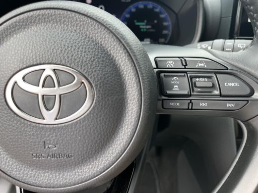 Toyota Yaris Cross 1.5 Hybrid 130 Launch Edition | Navigatie | Stoel- + stuurverwarming | Elektrische achterklep | H... ActivLease financial lease