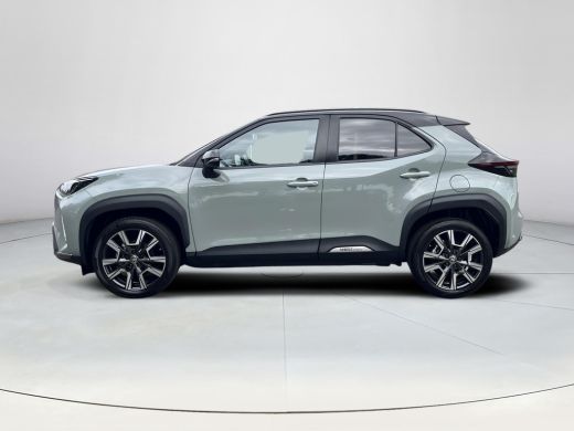 Toyota Yaris Cross 1.5 Hybrid 130 Launch Edition | Navigatie | Stoel- + stuurverwarming | Elektrische achterklep | H... ActivLease financial lease
