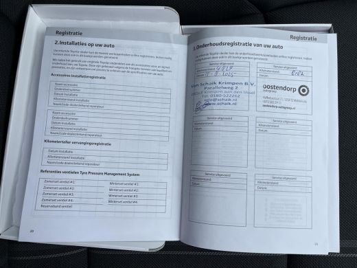 Toyota Yaris Cross 1.5 Hybrid 130 Launch Edition | Navigatie | Stoel- + stuurverwarming | Elektrische achterklep | H... ActivLease financial lease