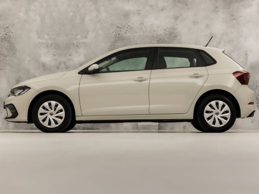 Volkswagen Polo 1.0 Sportline (VIRTUAL COCKPIT, APPLE CARPLAY, CRUISE, SPORTSTOELEN, LANE ASSIST, NIEUWE APK, NIE... ActivLease financial lease
