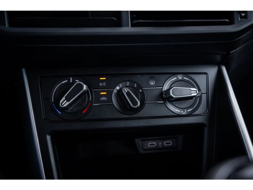 Volkswagen Polo 1.0 TSI Life | Airco | Lichtmetalen velgen 15" | Parkeersensoren voor en achter ActivLease financial lease