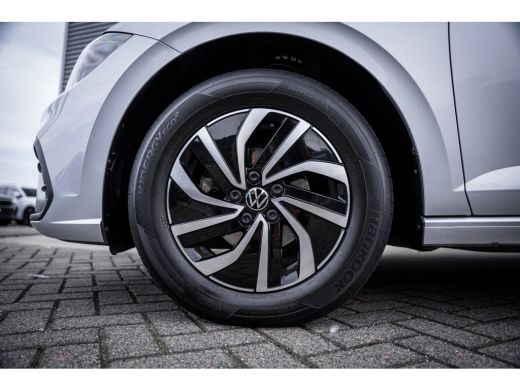 Volkswagen Polo 1.0 TSI Life | Airco | Lichtmetalen velgen 15" | Parkeersensoren voor en achter ActivLease financial lease