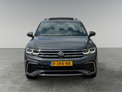 Volkswagen Tiguan 1.4 245pk TSI eHybrid R-Line Business+ Panoramaschuif-kanteldak | Achteruitrijcamera | Vaste trek... ActivLease financial lease