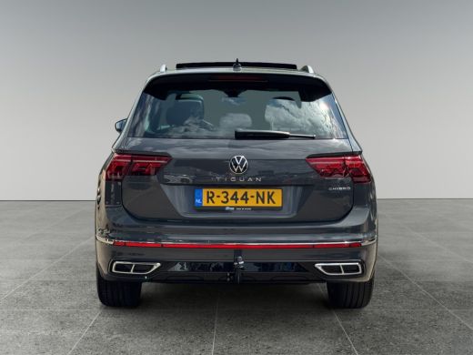 Volkswagen Tiguan 1.4 245pk TSI eHybrid R-Line Business+ Panoramaschuif-kanteldak | Achteruitrijcamera | Vaste trek... ActivLease financial lease