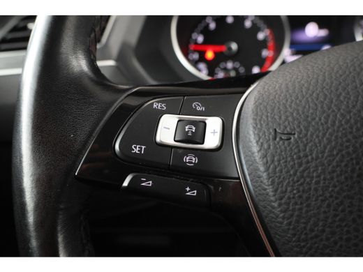 Volkswagen Tiguan Allspace 1.5 TSI Highline Automaat, Leer, Apple carplay, ActivLease financial lease