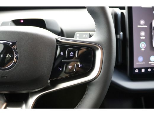 Volvo  EX30 Single Motor Extended Range Plus 69 kWh | Achteruitrijcamera | Apple Carplay/Android Auto|telefoo... ActivLease financial lease