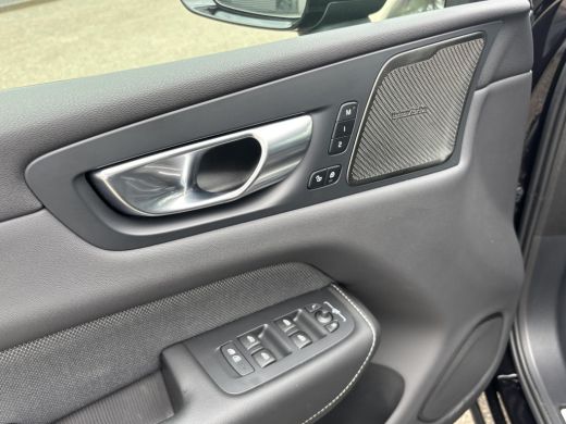 Volvo  XC60 2.0 T6 Plug-in hybrid AWD Plus Black Edition 360 CAMERA | PANO | PREMIUM AUDIO | ELEK. STOELEN | ... ActivLease financial lease