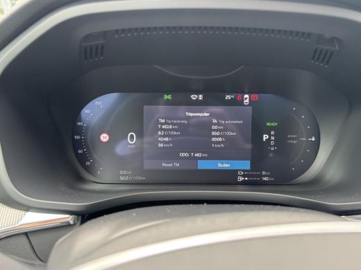 Volvo  XC60 2.0 T6 Plug-in hybrid AWD Plus Black Edition 360 CAMERA | PANO | PREMIUM AUDIO | ELEK. STOELEN | ... ActivLease financial lease