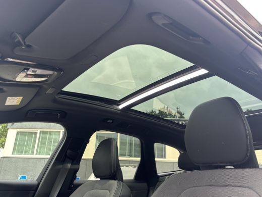 Volvo  XC60 2.0 T6 Plug-in hybrid AWD Plus Black Edition 360 CAMERA | PANO | PREMIUM AUDIO | ELEK. STOELEN | ... ActivLease financial lease