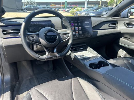 BYD SEAL 1.5 DM-i Comfort | &euro; 7.370,- Demo Voordeel | Schuif kantel dak | Rijklaarprijs | ActivLease financial lease