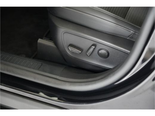 Ford Kuga 2.5 PHEV 225 pk Titanium | Stl. verw. | Camera | Cruise | El . achterklep | El. Stl. verst. | ActivLease financial lease