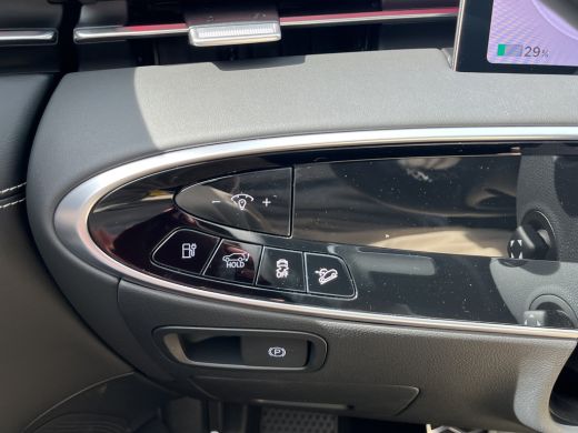 Genesis GV70 84 kWh 490pk Performance AWD Dual Motor Premium | 7150,- DEMO VOORDEEL !! | V2L | Nappa Leder | B... ActivLease financial lease