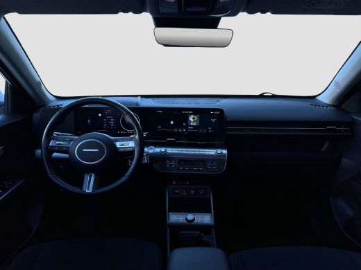 Hyundai Kona Comfort Smart 65.4 kWh | Camera | Carplay draadloos | Climate control | Adaptive cruise control |... ActivLease financial lease