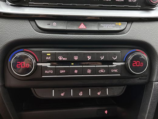 Kia Ceed Sportswagon 1.0 T-GDi 120PK ExecutiveLine / Panorama-schuifdak / JBL sound / Navigatie / Airco-ecc./ Pdc+Came... ActivLease financial lease