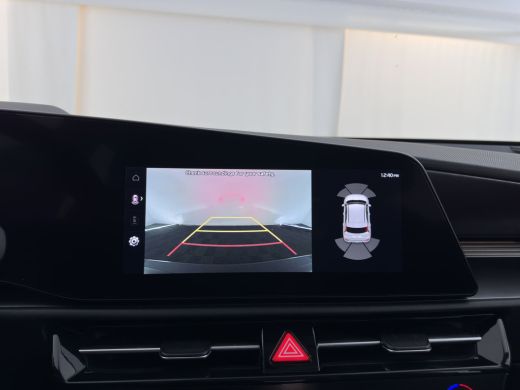 Kia Niro EV DynamicLine 64.8 kWh [3-Fase-11kW] {SoH-96%} (INCL-BTW) Aut. *LEATHER-FABRIC | ADAPTIVE-CRUISE | ... ActivLease financial lease
