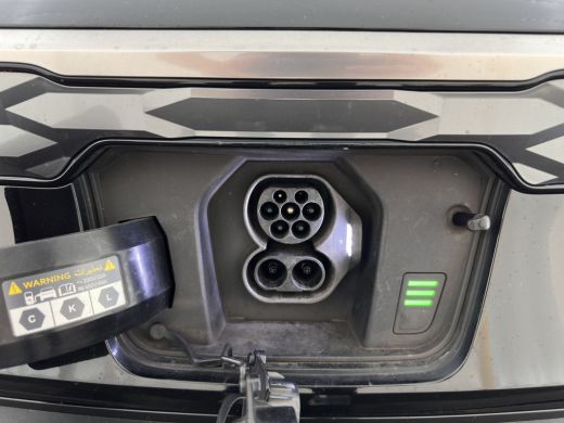 Kia Niro EV DynamicLine 64.8 kWh [3-Fase-11kW] {SoH-96%} (INCL-BTW) Aut. *LEATHER-FABRIC | ADAPTIVE-CRUISE | ... ActivLease financial lease