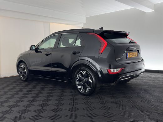 Kia Niro EV DynamicLine 64.8 kWh [3-Fase-11kW] {SoH-96%} (INCL-BTW) Aut. *LEATHER-FABRIC | ADAPTIVE-CRUISE | ... ActivLease financial lease
