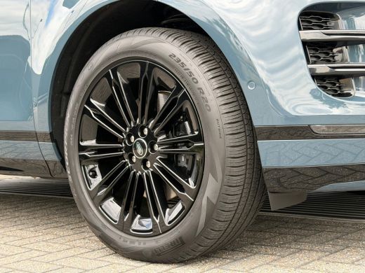 Land Rover Range Rover Evoque P270e AWD Dynamic Edition | Cold Climate | 360gr Camera | Pano | 20 Inch | Black Pack | Meridian ActivLease financial lease