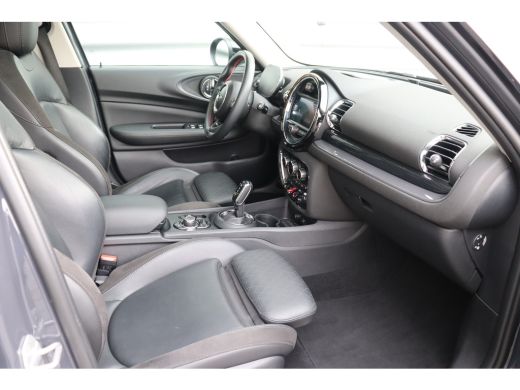 Mini Clubman 2.0 COOPER S 192PK JOHN COOPER WORKS AUTOMAAT / NAVI / LEDER / CLIMA / LED / PDC / 18" LMV / CAME... ActivLease financial lease