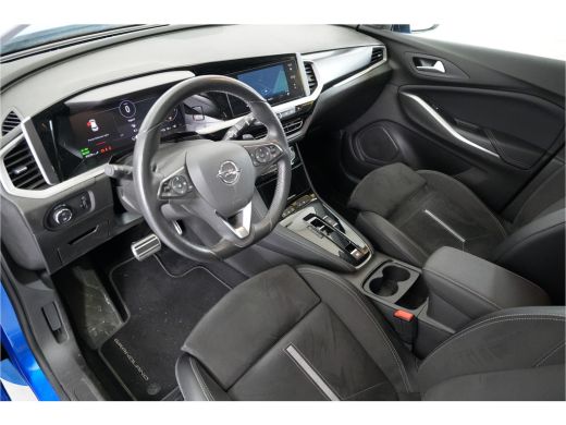 Opel Grandland 1.6 Turbo GSe 4x4 PHEV 300 pk | Trekhaak | AGR stoelen | 360&deg; Cam | Stl. verw. | Adaptive Cruise ... ActivLease financial lease