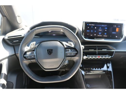 Peugeot 2008 1.2 Hybrid 136 Allure | Navi | Keyless entry | Camera V+A | LMV | Ad. Cruise control | DAB | ActivLease financial lease