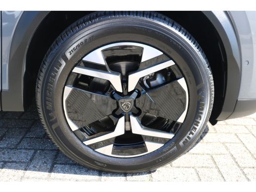 Peugeot 2008 1.2 Hybrid 136 Allure | Navi | Keyless entry | Camera V+A | LMV | Ad. Cruise control | DAB | ActivLease financial lease