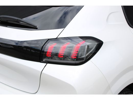 Peugeot 208 1.2 PureTech 100pk Allure Pack | Navigatie | Camera | Apple carplay | Bluetooth | NL auto | 1e Ei... ActivLease financial lease