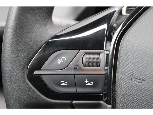 Peugeot 208 1.2 PureTech 100pk Allure Pack | Navigatie | Camera | Apple carplay | Bluetooth | NL auto | 1e Ei... ActivLease financial lease