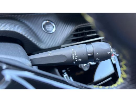 Peugeot 208 1.2 PURETECH 100PK GT PACK / NAVI / LEDER / CLIMA / PDC / 17" LMV / CAMERA / KEYLESS / CRUISECONT... ActivLease financial lease