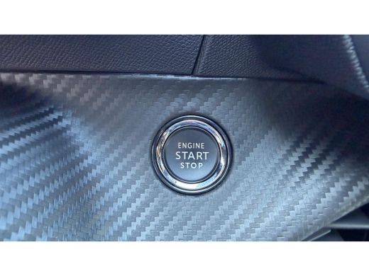 Peugeot 208 1.2 PURETECH 100PK GT PACK / NAVI / LEDER / CLIMA / PDC / 17" LMV / CAMERA / KEYLESS / CRUISECONT... ActivLease financial lease