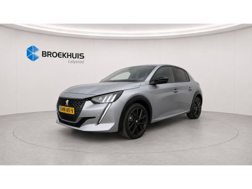Peugeot 208 1.2 PURETECH 100PK GT PACK / NAVI / LEDER / CLIMA / PDC / 17" LMV / CAMERA / KEYLESS / CRUISECONT... ActivLease financial lease