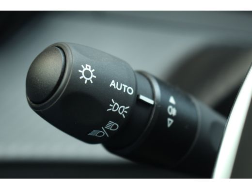 Peugeot 208 Style, (2024-G0) | Carplay | Cruise | Airco | Pdc | Centrale deurvergrendeling | | Carplay | Crui... ActivLease financial lease