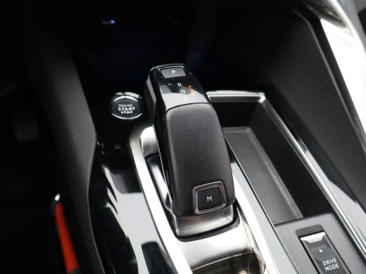 Peugeot 3008 1.2 PureTech Active Pack Business | Automaat |  Camera | Cruise | Clima | PDC V+A | Carplay | ActivLease financial lease
