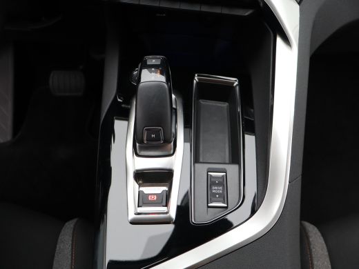 Peugeot 3008 1.2 PureTech Active Pack Business | Automaat |  Camera | Cruise | Clima | PDC V+A | Carplay | ActivLease financial lease
