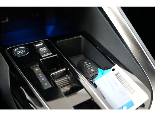 Peugeot 3008 1.6 HYbrid 225 pk PHEV | Stl. verw. | Navi | ACC | 360&deg; Cam | Keyless | Apple/Android | ActivLease financial lease