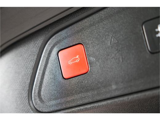 Peugeot 3008 1.6 HYbrid4 300 pk GT Pack Business | Pano | Leder | Massage | ActivLease financial lease