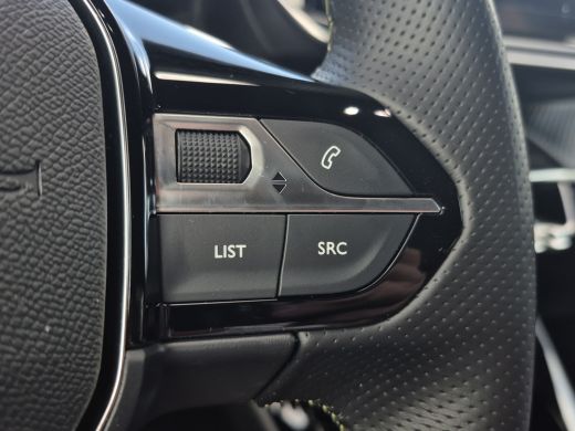 Peugeot e-2008 EV GT 54 kWh 3 fase | Camera | Adaptive CC | Full LED | Keyless | Full map navigatie | Carplay/an... ActivLease financial lease