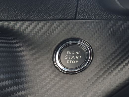 Peugeot e-2008 EV GT 54 kWh 3 fase | Camera | Adaptive CC | Full LED | Keyless | Full map navigatie | Carplay/an... ActivLease financial lease