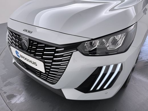 Peugeot e-208 | &euro;5000 Voorraad Voordeel | Business | 10" HD-touchscreen met PEUGEOT i-Connect&reg; Advanced Navigat... ActivLease financial lease