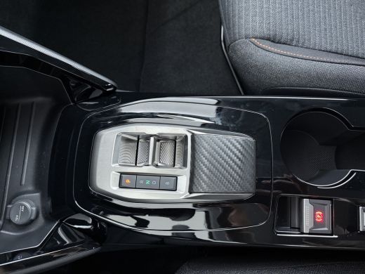 Peugeot e-208 | &euro;5000 Voorraad Voordeel | Business | 10" HD-touchscreen met PEUGEOT i-Connect&reg; Advanced Navigat... ActivLease financial lease