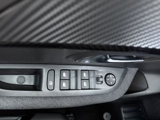 Peugeot e-208 | &euro;5000 Voorraad Voordeel | Business | 10" HD-touchscreen met PEUGEOT i-Connect&reg; Advanced Navigat... ActivLease financial lease