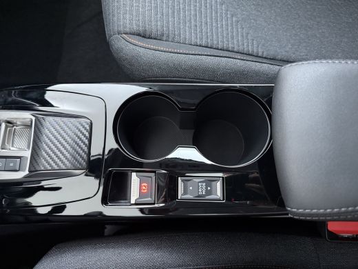 Peugeot e-208 | &euro;5000 Voorraad Voordeel | Business | 10" HD-touchscreen met PEUGEOT i-Connect&reg; Advanced Navigat... ActivLease financial lease