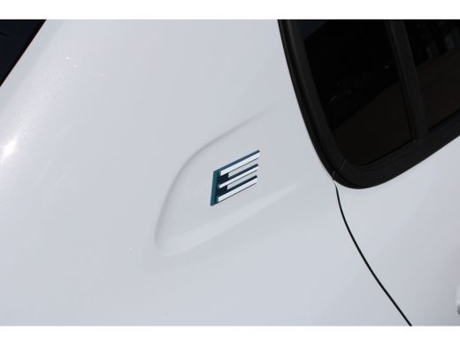 Peugeot e-208 Business | Elektrische parkeerrem | Elektrische parkeerrem | Extra getinte achterste zijruiten en... ActivLease financial lease