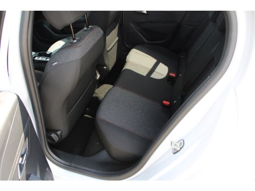 Peugeot e-208 Business | Elektrische parkeerrem | Elektrische parkeerrem | Extra getinte achterste zijruiten en... ActivLease financial lease