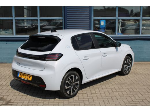 Peugeot e-208 Business | Elektrische parkeerrem | Elektrische parkeerrem | Extra getinte achterste zijruiten en... ActivLease financial lease