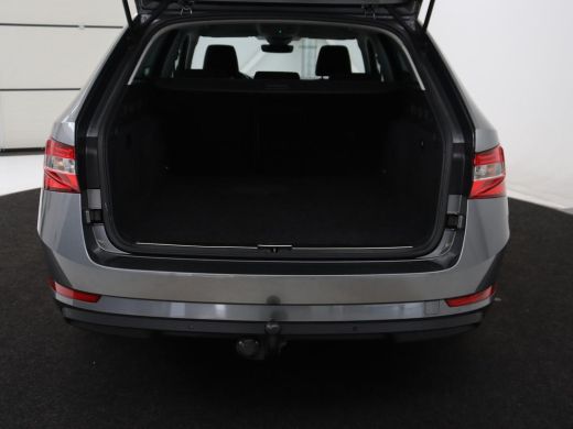 Skoda Superb Combi 1.4 TSI iV Business Edition Plus | SOH 93,2% | Camera | Cruise control | Navigatie | DAB+ |... ActivLease financial lease
