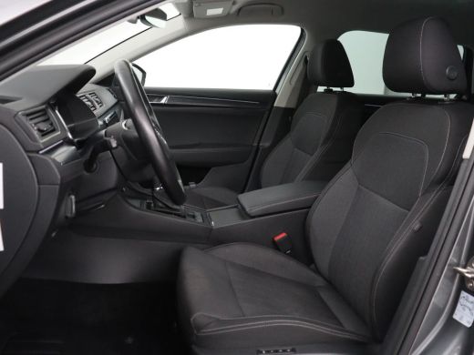 Skoda Superb Combi 1.4 TSI iV Business Edition Plus | SOH 93,2% | Camera | Cruise control | Navigatie | DAB+ |... ActivLease financial lease