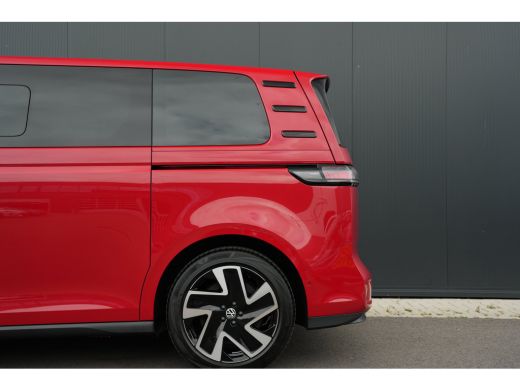 Volkswagen ID. Buzz GTX 340PK Limited Edition | Keyless | Masserend en verwarmde voorstoelen | GTX Limited Edition, C... ActivLease financial lease